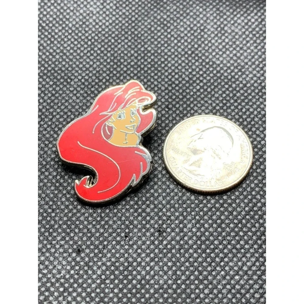 2004 CAST ONLY Little Mermaid Ariel Disney Trading pin